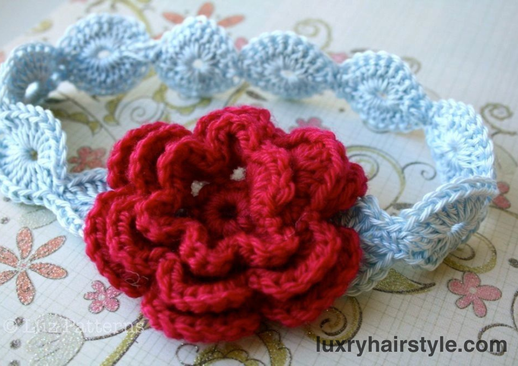 Crochet Hairbands with Flowers